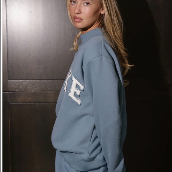 Parke Varsity Mockneck Glacier & White Fleece - Picture 2 of 4